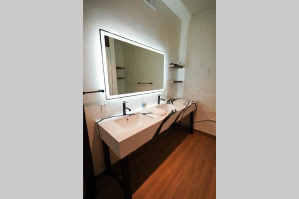 3E - *Renovated* 3 Min To Hillman Cancer Center Sleeps 6 Pittsburgh Exterior foto